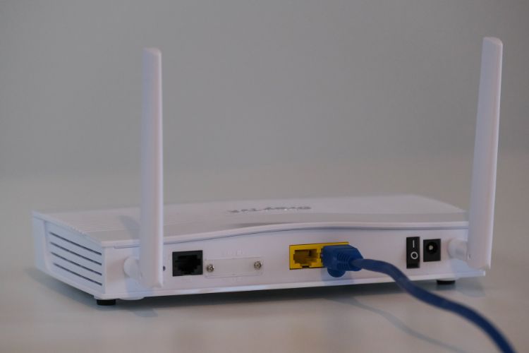 Gadgets สำหรับ Work From Home network modem เน็ตเวิร์ค อุปกรณ์ ต่ออินเตอร์เน็ต