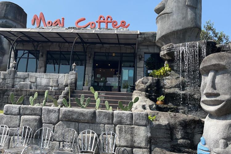 Moai coffee ร้านกาแฟ โมอาย สวนผึ้ง