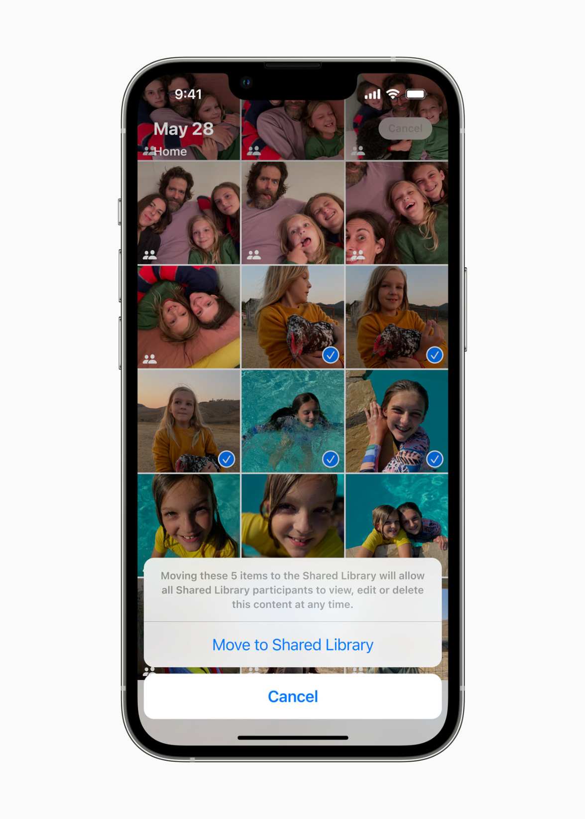 iOS 16 iCloud shared photo library feature