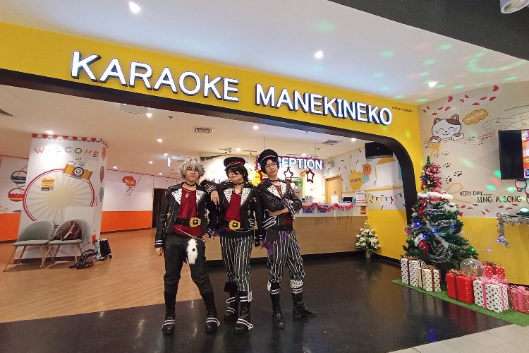 ร้านคาราโอเกะ Manekineko